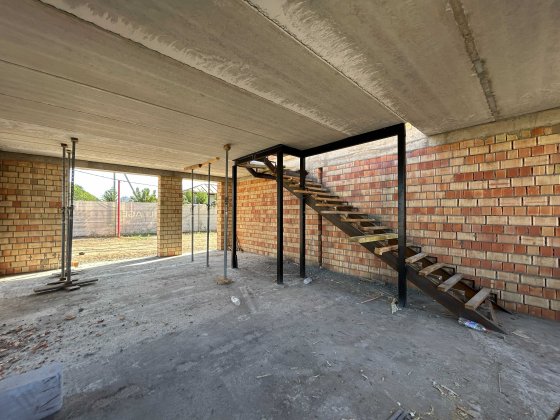 Таунхаус 103м с двором, 2 паркоместа, рассрочка 24мес. Газ, вода, свет Одесса