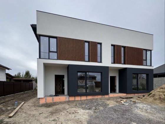 Дуплекс сучасний в с. Петропавлівська Борщагівка Петропавлівська Борщагівка