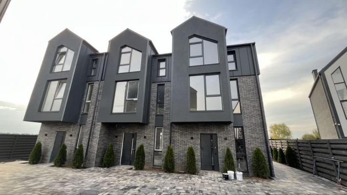 Таунхауси з автономією. Софіївська Борщагівка - фото 1