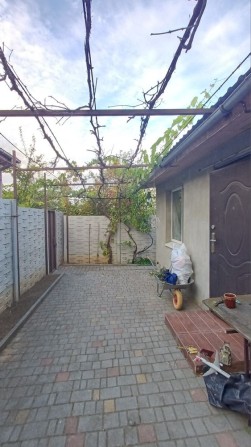 Продаю часть дома 13 военная - фото 1