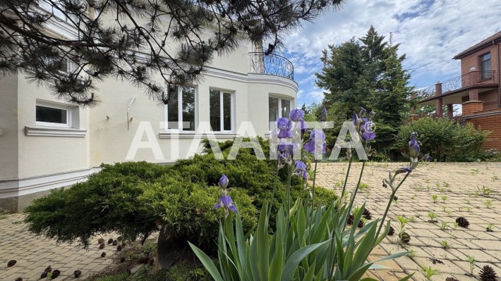 Дом у моря в охраняемом жилом массиве Совиньон - фото 1