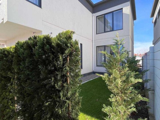 Продам дом в Совиньоне.