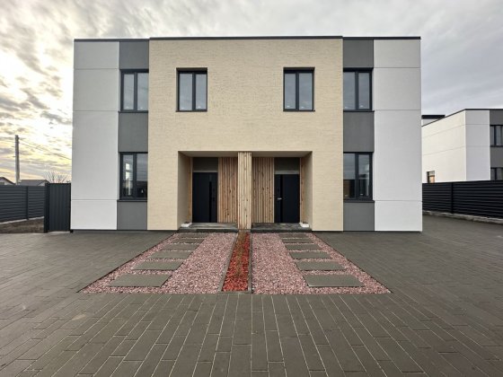 Дуплекс з газом. 105кв.м. 2,5 сот. Поруч школа . Святопетрівське Петропавловская Борщаговка