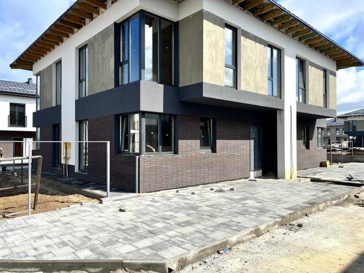 Таунхаус у КМ. Центральні комунікації. Петропавлівська Борщагівка - фото 1