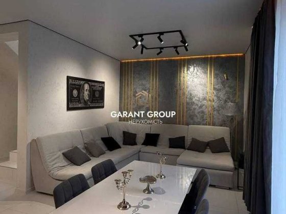 Будинок з терасою в Червоному Хуторі Одеса