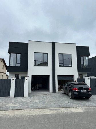 Дуплекс, гараж в будинку, без комісії - фото 1