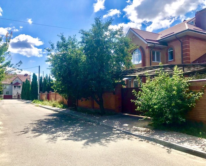 Продажа дома 490м.кв, с басейном, ремонтом и мебелью. без комісій - фото 1