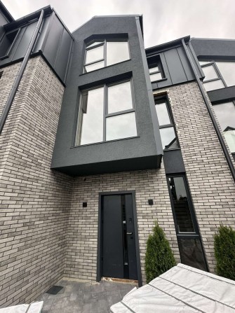 Газ!!Продаж Таунхаусу з ремонтом  поруч із ліцеєм!

Уявіт - фото 1