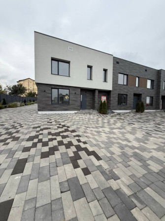 Продаж сучасного таунхаусу у С. Борщагівці з ремонтом! - фото 1