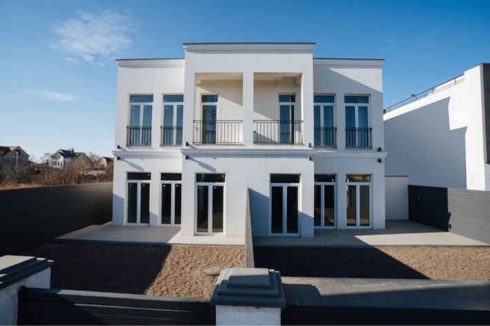 Продам дом с ремонтом Дача Ковалевского - фото 1