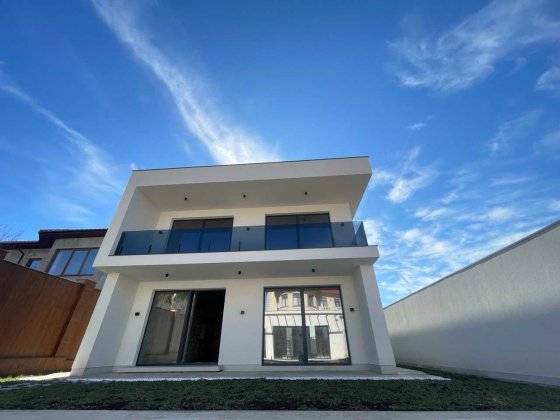 Новий надійний будинок з власним сховищем Одеса