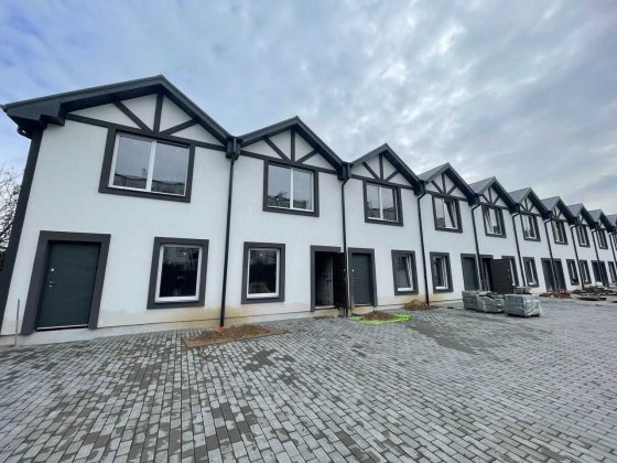 Продається таунхаус з підвалом в Софіївській Борщагівці Софіївська Борщагівка