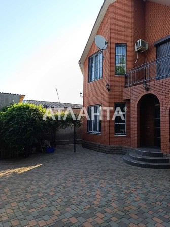 Продажа дома в районе Дома мебели! - фото 1