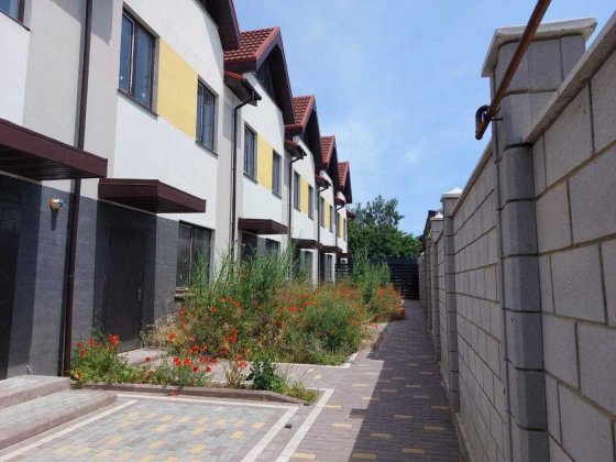 Таунхаус ,93 м2, два этажа,ремонт+мебель и бытовая техника Одесса