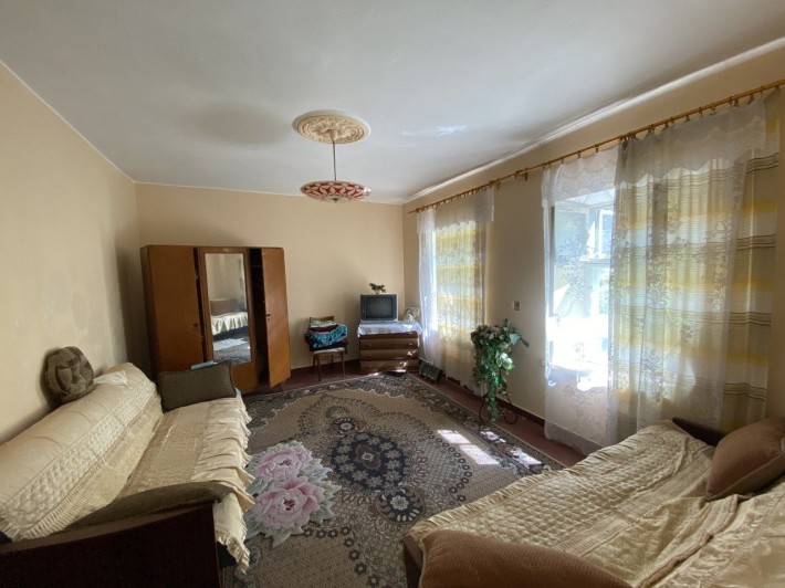 Дом Большевик, 7-я Пересыпская / 8 Балтский - фото 1