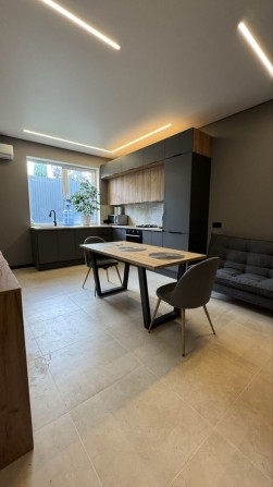 Таунхаус 1129$/м2-хороший ремонт, заходь та живи, ГЕНЕРАТОР в подаруно - фото 1