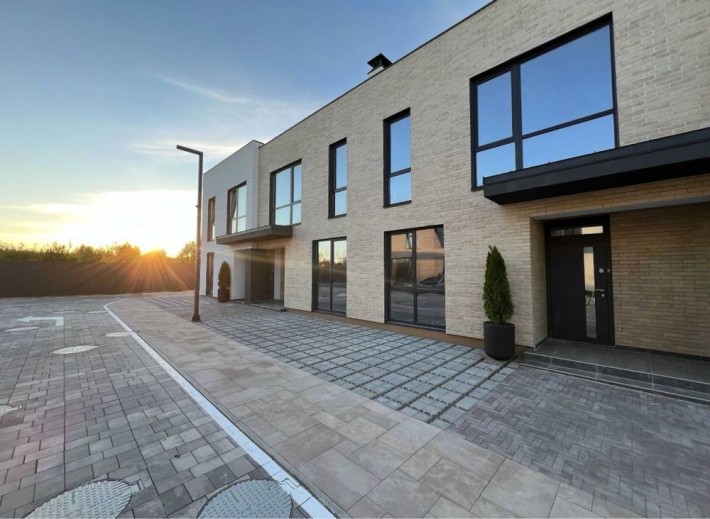 Таунхаус без комиссии в рассрочку - фото 1