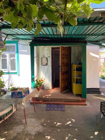 Здам в оренду пів будинку ЗОШ 1 - фото 1