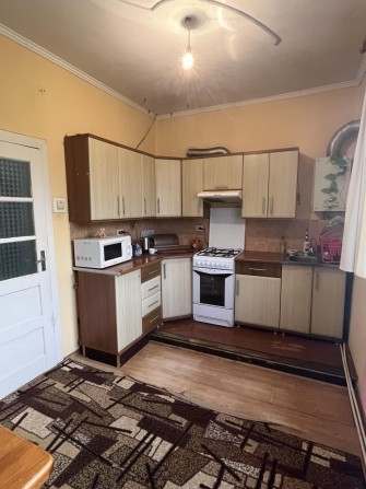 Здається будинок неподалік Мукачево. - фото 1