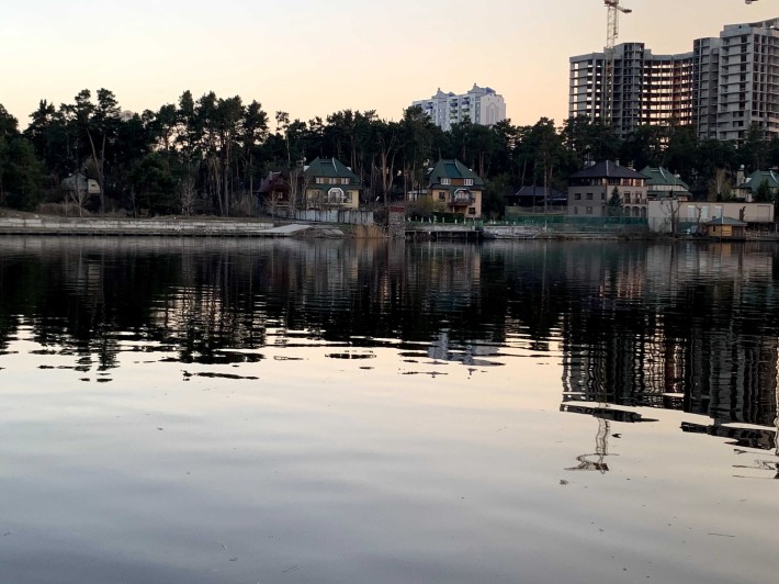 Пропонується в оренду будинок з виходом на воду - фото 1