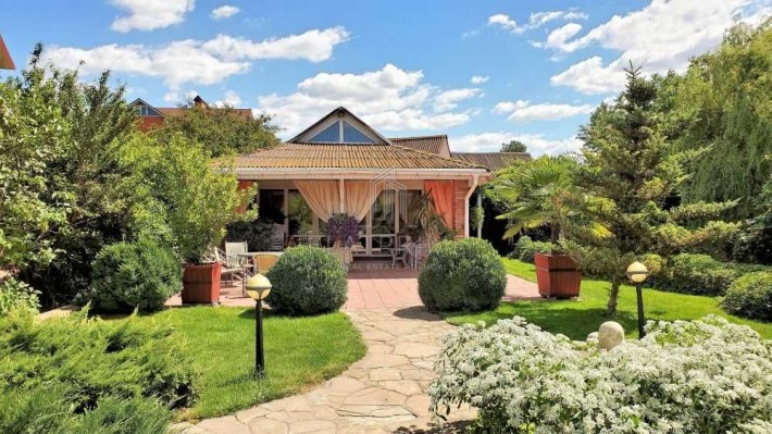 Оренда будинку в м.Українка/Басейн/ГЕНЕРАТОР - фото 1