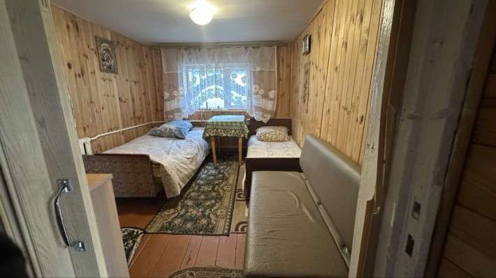 Оренда частини будинку в Дубово - фото 1