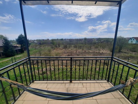 Здається просторий будинок Ивано-Франковск