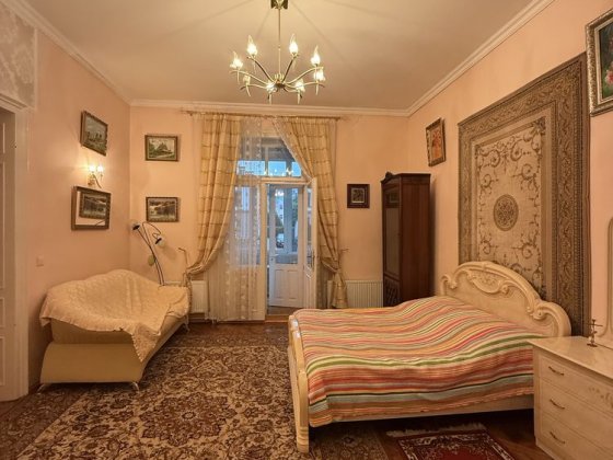 Елітна пропозиція: Оренда — Шевченка 18, Івано-Франківськ