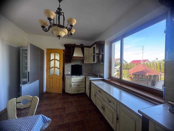 Оренда будинку  вул.Коновальця Івано-Франківськ