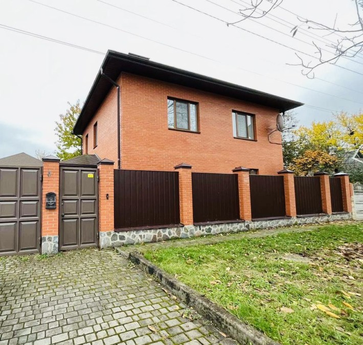 Аренда дома Океан Магазин,Огнивка,евроремонт, гараж,мебель, евроремонт - фото 1