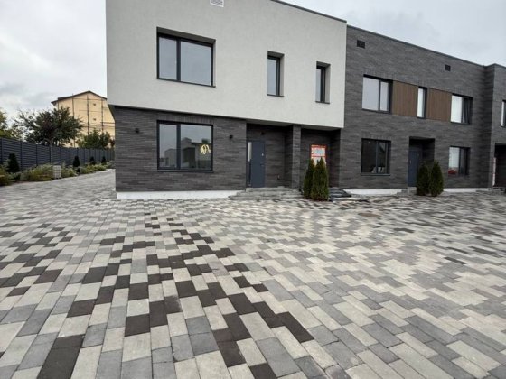 Продаж сучасного таунхаусу у С.Борщагівці з ремонтом та меблями Софиевская Борщаговка