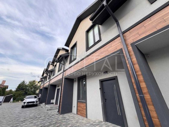 Продаж / Таунхаус / вул. Леоніда Каденюка, Софіївська Борщагівка Софіївська Борщагівка