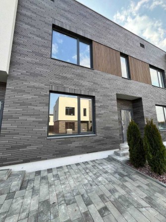 Таунхаус з ремонтом біля Києва, 110м2, центр ком, ГАЗ, без комісії - фото 1