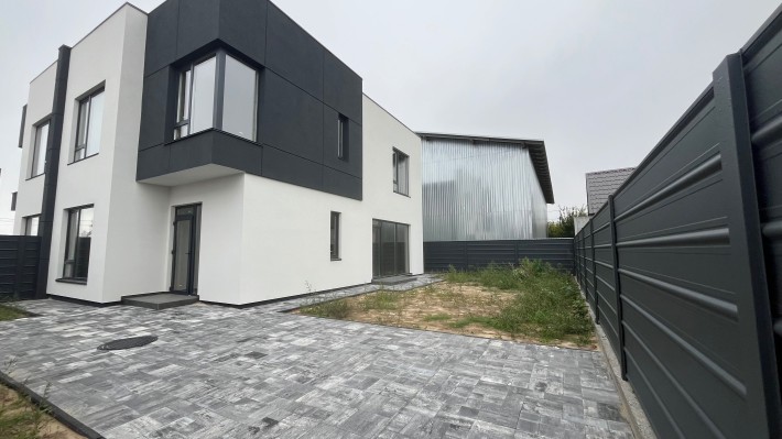 Продаж Дуплекса в Софіївській Борщагівці 140м2, ділянка 2.5 сотки - фото 1