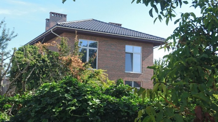 Новый дом на 10 фонтана - фото 1