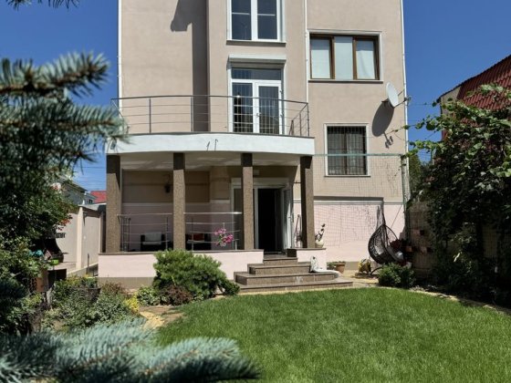 Дом в районе 12 ст.Б.фонтана / Костанди Одесса