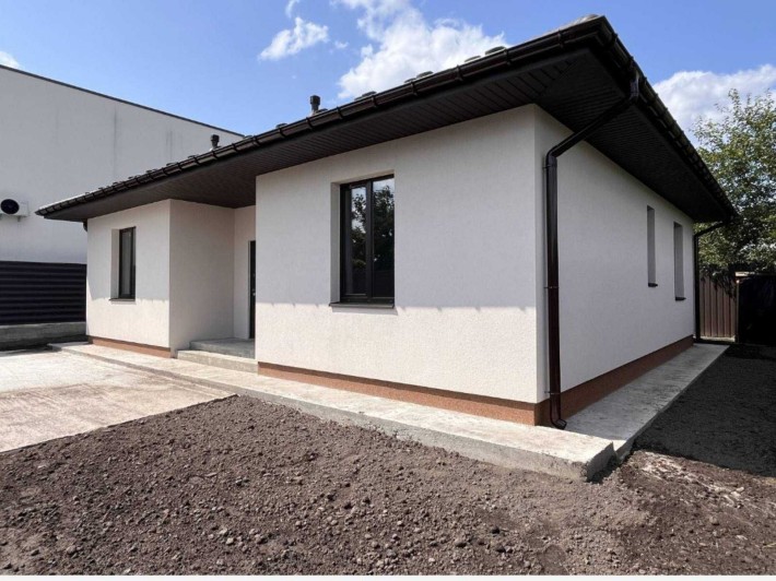 Продаж будинку поруч з озером с. Софіївська Борщагівка - фото 1