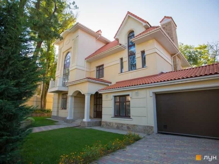 Будинок біля моря у клубному містечку “Оазіс” • Басейн, гараж - фото 1