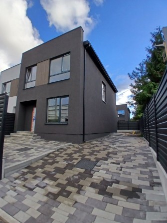 Дуплекс на окружній дорозі, торгові центри, державні школи, садок - фото 1