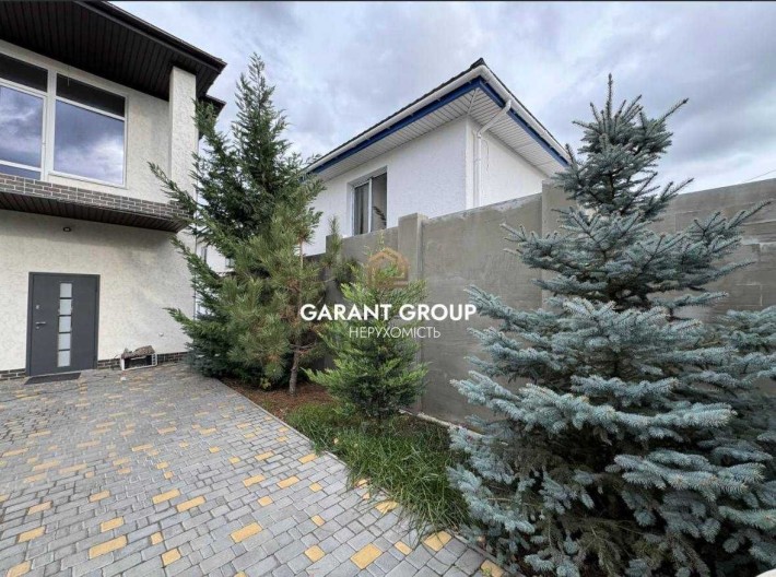 Дом возле моря, новой постройки - фото 1