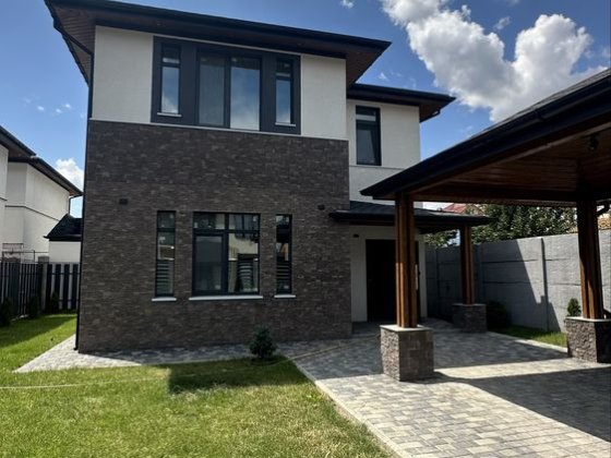 В продаже новый 2-этажный дом, Червоный хутор Одесса