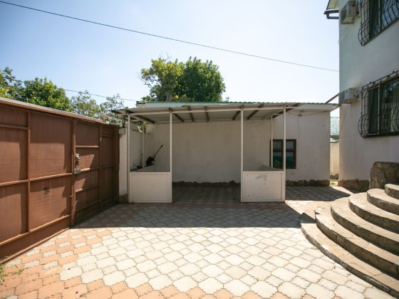 В продаже дом на Ефима Геллера Чубаевка под бизнес Одесса