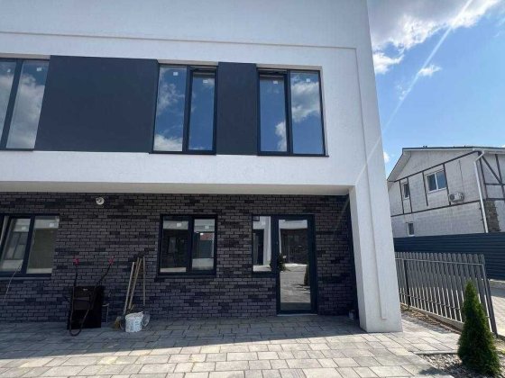 Продам дуплекс в центрі Петропавлівки з газом Петропавловская Борщаговка