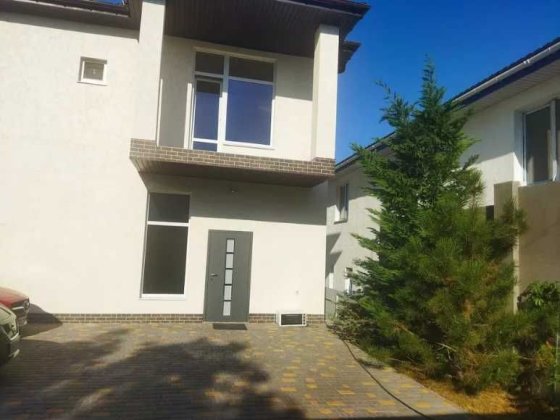 Просторный дом в районе 16-й ст. Большого Фонтана Одеса