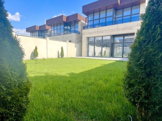 Сучасний та якісний котедж в р-ні 16ст.В.Фонтану Одесса