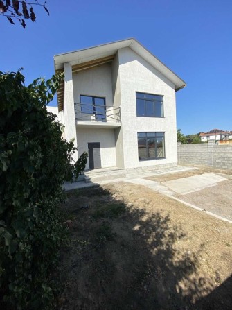 Дом в Совиньоне , отличное качество строительства - фото 1