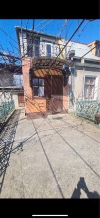 Продам дом в Золотом триугольнике - фото 1