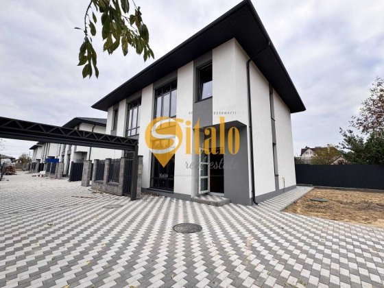 Будинок з цегли, газ, ділянка, паркомісце, Петропавлівська Борщагівка Петропавловская Борщаговка