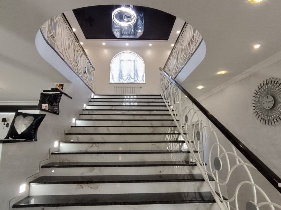 Оренда сучасного будинку 4 км від Кварцу Черновцы