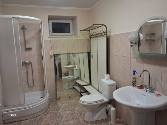 .Оренда частини будинку на Казбеті. Черкассы